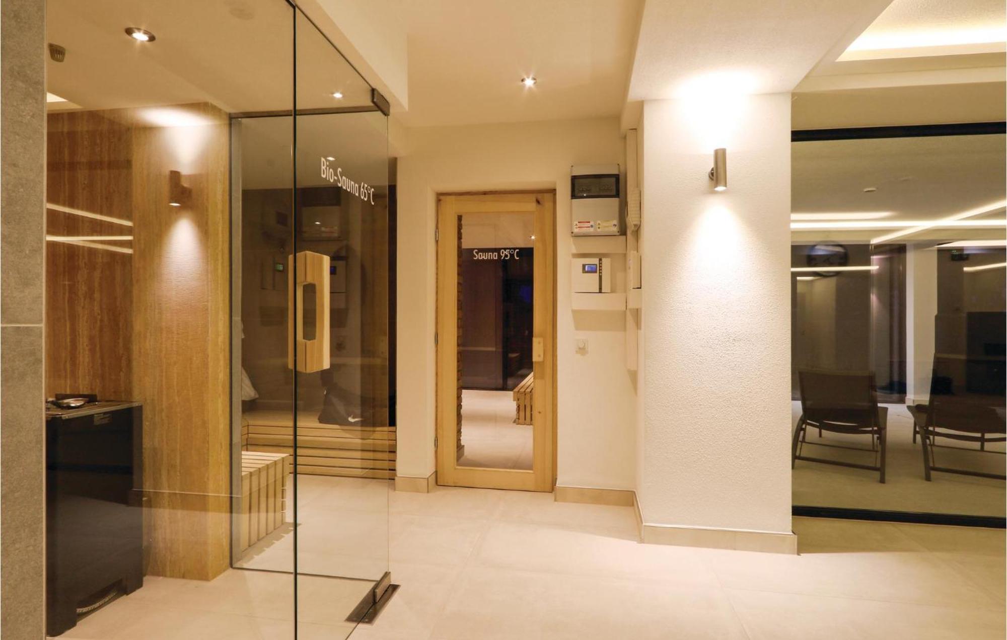Penthouse Garden Apartment Binz Ngoại thất bức ảnh