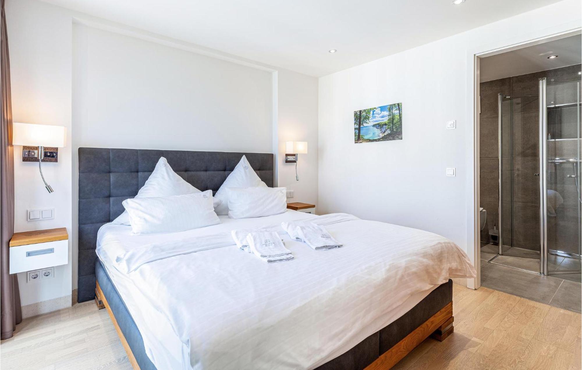 Penthouse Garden Apartment Binz Ngoại thất bức ảnh